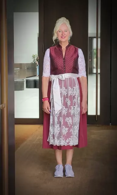 Neue-Trachten-Dirndl-2024_01.jpg